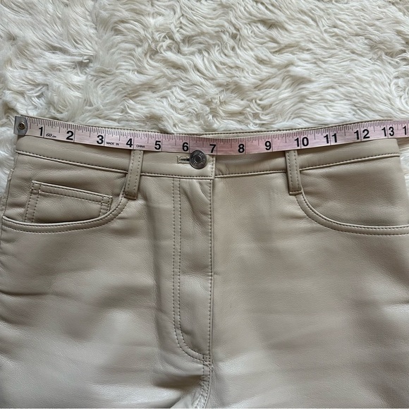 Aritzia Wilfred Pants The Melina Pant High-Waisted Vegan Leather 2 - Picture 8 of 10